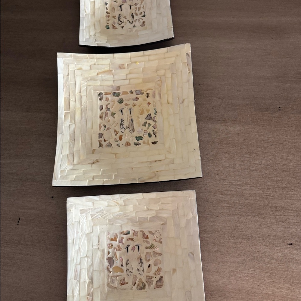Asian mosaic style decor plates with eggshell or mother of pearl inlay - Picture 5 of 9